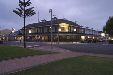Grand Tasman Hotel Port Lincoln Eksteriør billede